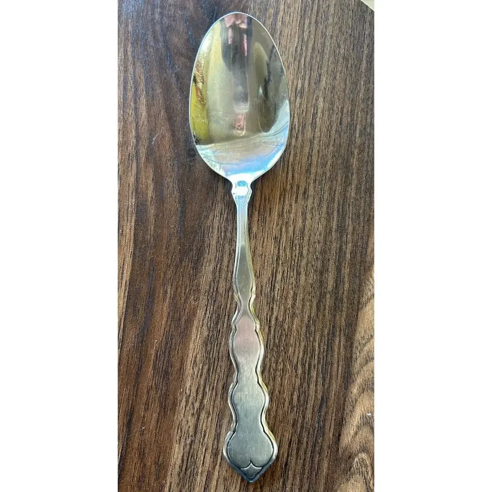 Vtg Oneida VALERIE Distinction Deluxe Stainless Flatware 8” Dinner‎ Spoon